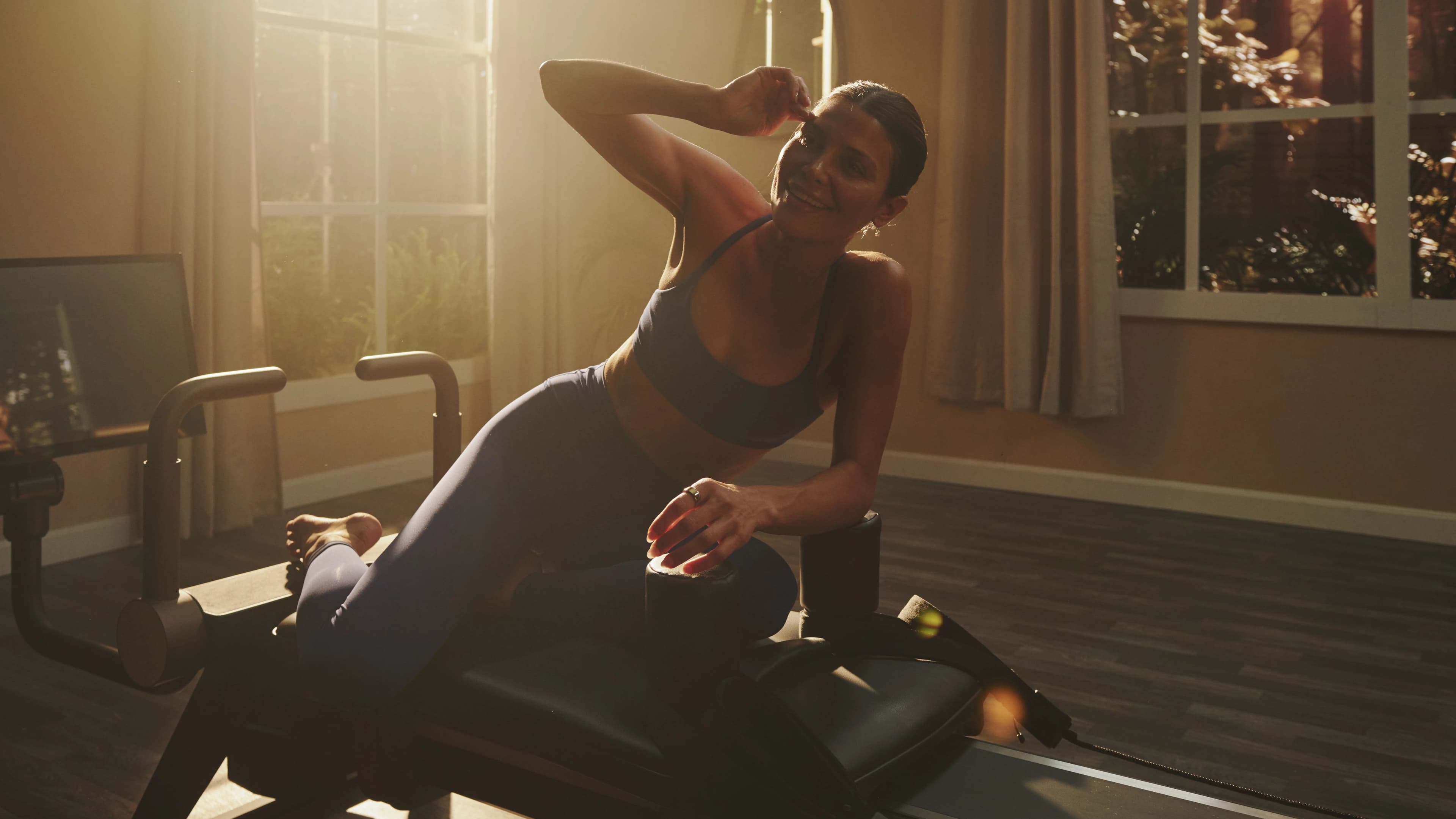 The Ultra 1 Reformer offers a comfortable, low-intensity setup for cozy cardio pilates workouts, perfect for an at-home fall fitness routine.
