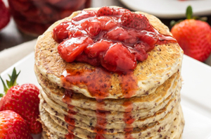 Carb Loading With Strawberry Quinoa Pancakes – NordicTrack Blog