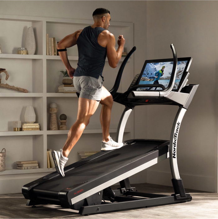Challenge Focus on Incline Treadmills