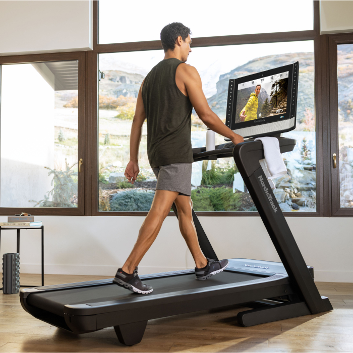 Treadmill Workouts to Target Your Abs